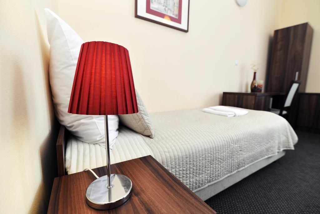 Hotel Pod Jeleniem Sobotka  Room photo